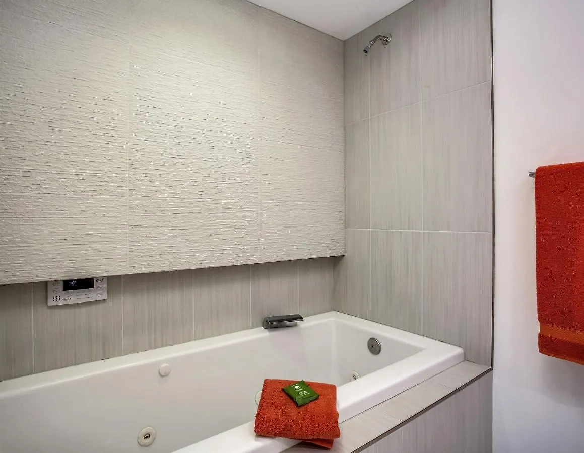 South Palm Springs Paradise Permit# 3589 Holiday home