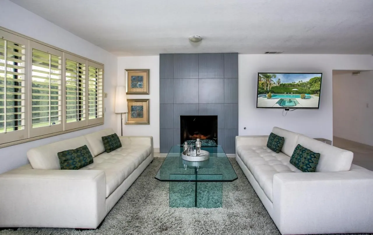South Palm Springs Paradise Permit# 3589 Holiday home