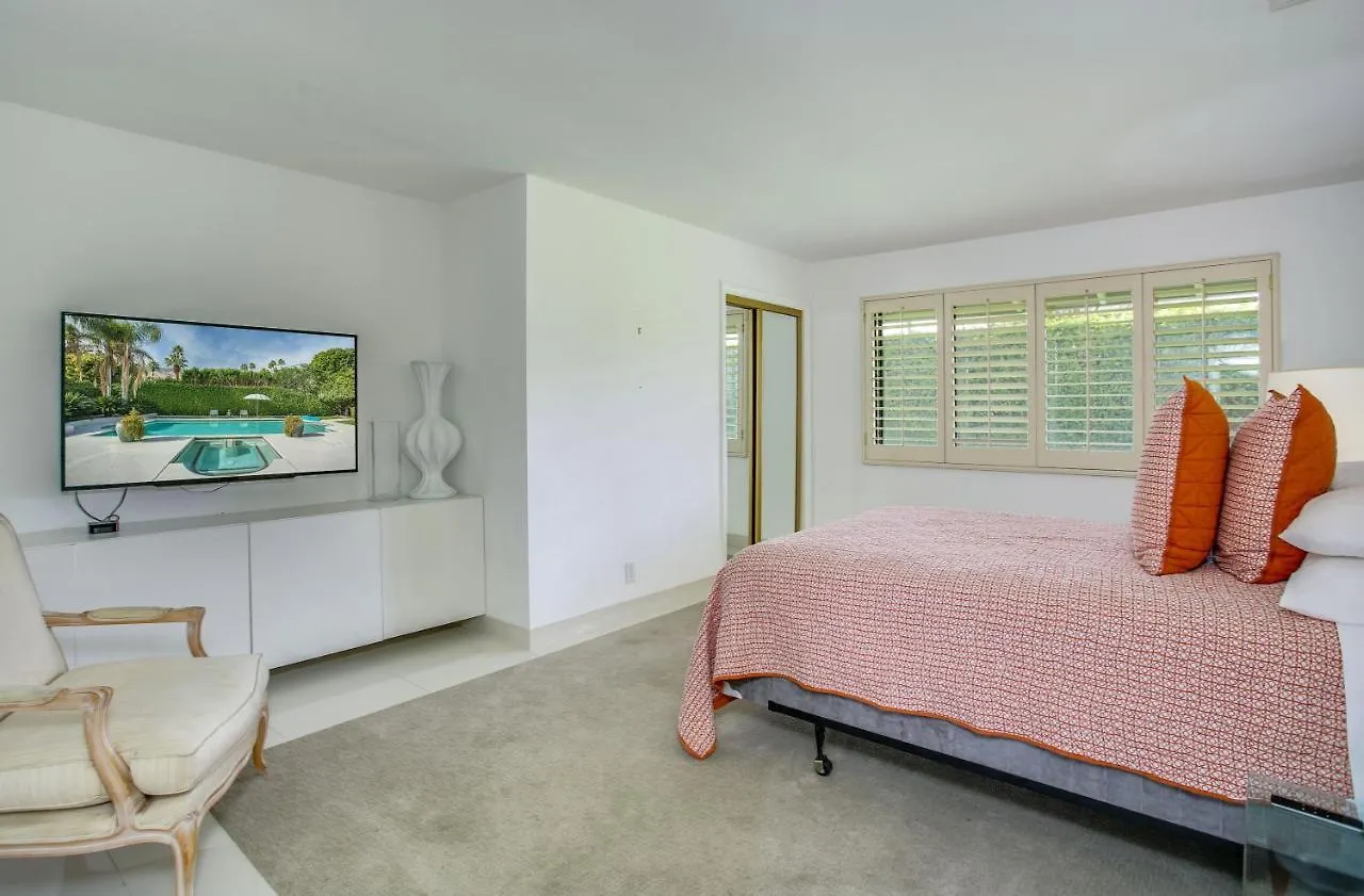 Holiday home South Palm Springs Paradise Permit# 3589